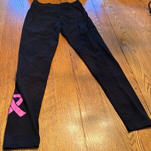 Pink ribbon leggings women medium